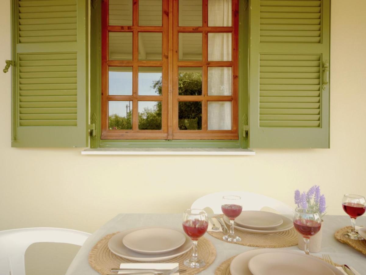 Renas Sweet Near By Dadovillas *