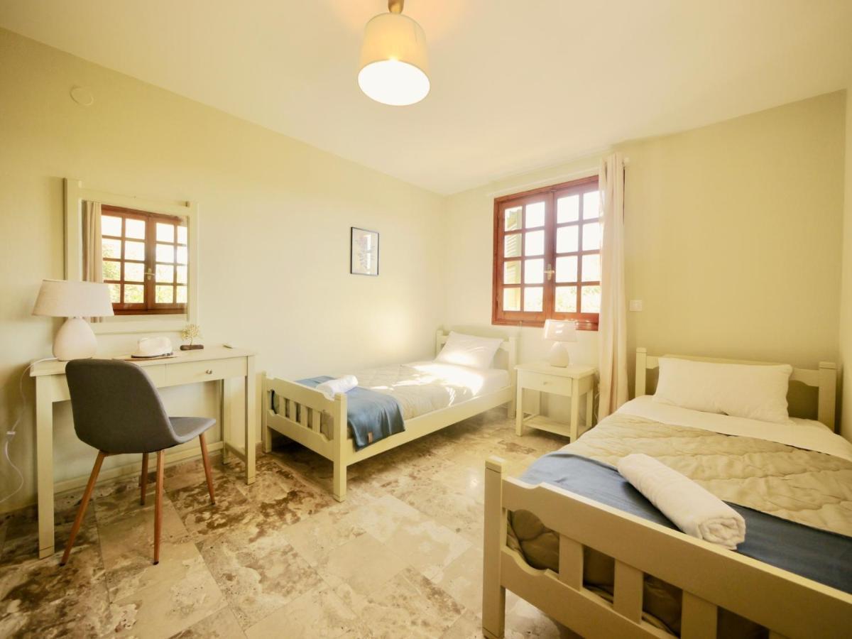 Renas Sweet Near By Dadovillas